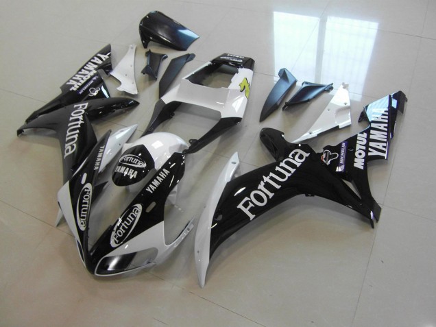 2002-2003 Black Silver Yamaha YZF R1 Motor Fairings UK Factory 2002-2003 Black Silver Yamaha YZF R1 Motor Fairings UK Factory