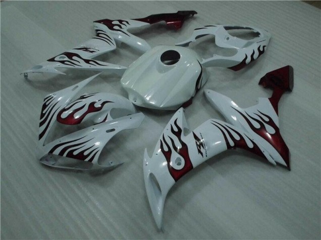 2004-2006 White Red Flame Yamaha YZF R1 Motorcyle Fairings UK Factory 2004-2006 White Red Flame Yamaha YZF R1 Motorcyle Fairings UK Factory