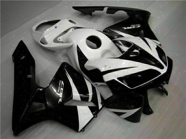 2005-2006 Black Honda CBR600RR Motorcycle Fairing Kit UK Factory 2005-2006 Black Honda CBR600RR Motorcycle Fairing Kit UK Factory