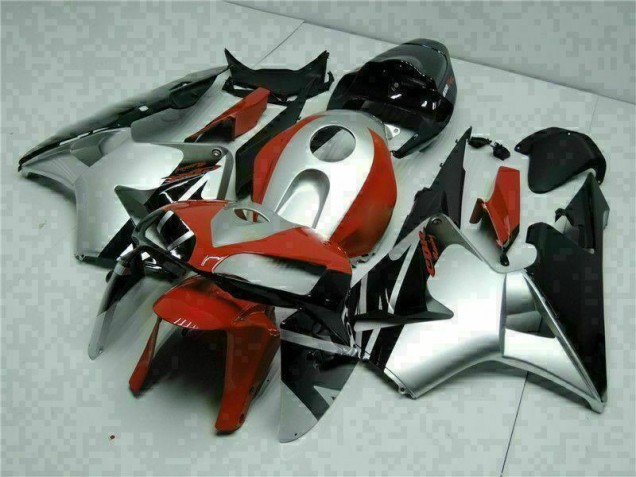 2005-2006 Black Silver Red Honda CBR600RR Motorcycle Fairings UK Factory 2005-2006 Black Silver Red Honda CBR600RR Motorcycle Fairings UK Factory