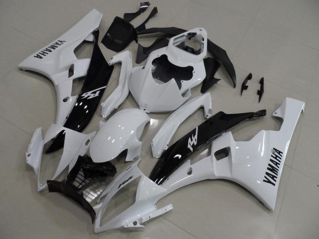 2006-2007 White and Black Yamaha YZF R6 Replacement Motorcycle Fairings UK Factory 2006-2007 White and Black Yamaha YZF R6 Replacement Motorcycle Fairings UK Factory