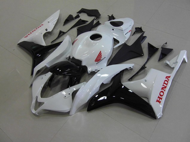 2007-2008 Pearl White Black Honda CBR600RR Bike Fairings UK Factory 2007-2008 Pearl White Black Honda CBR600RR Bike Fairings UK Factory