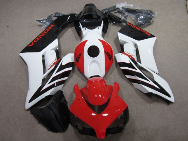 2004-2005 Black Red White Honda CBR1000RR Bike Fairings UK Factory 2004-2005 Black Red White Honda CBR1000RR Bike Fairings UK Factory