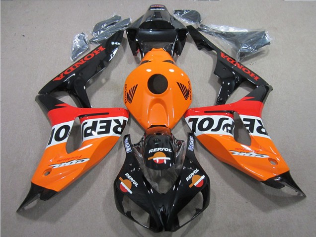 2006-2007 Repsol Honda CBR1000RR Motorcycle Fairings & Bodywork UK Factory 2006-2007 Repsol Honda CBR1000RR Motorcycle Fairings & Bodywork UK Factory