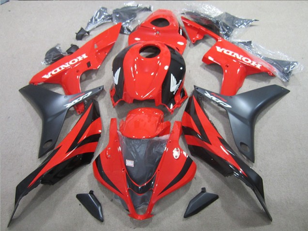 2007-2008 Black Red Honda CBR600RR Motorbike Fairings UK Factory 2007-2008 Black Red Honda CBR600RR Motorbike Fairings UK Factory