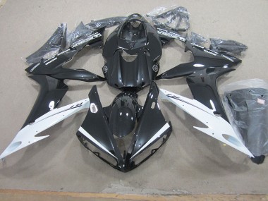 2004-2006 Black White Yamaha YZF R1 Motor Bike Fairings UK Factory